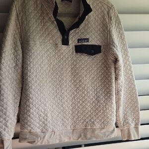 Patagonia Beige and Navy Quilted Pullover